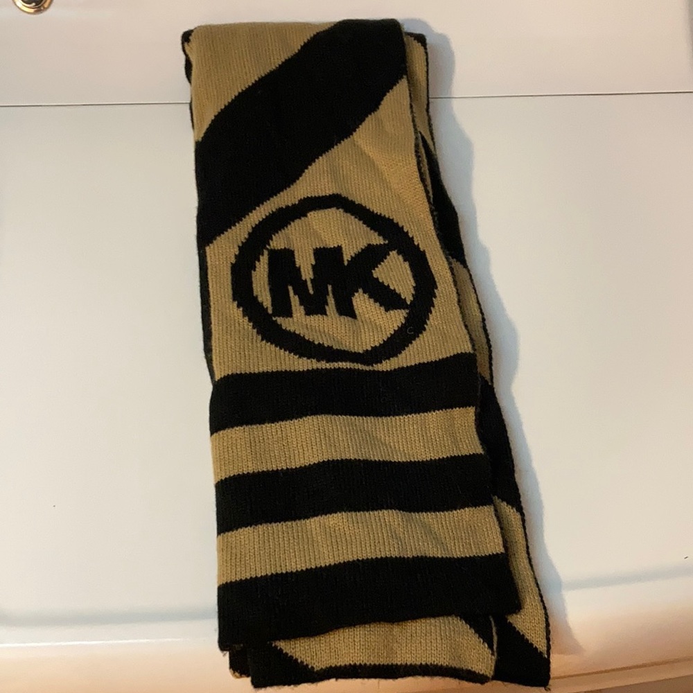 Michael Kors Scarf